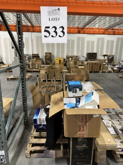LOT CONSISTING OF ASSORTED ELECTRONIC RETURNS