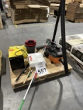 LOT CONSISTING OF ASSORTED OFFICE SUPPLES