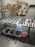 LOT CONSISTING OF ASSORTED HAND TOOLS
