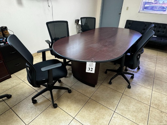 OVAL CONFERENCE TABLE WITH (6) OFFICE ROLLING