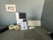 LOT CONSISTING OF APPLE PRODUCT ACCESSORIES