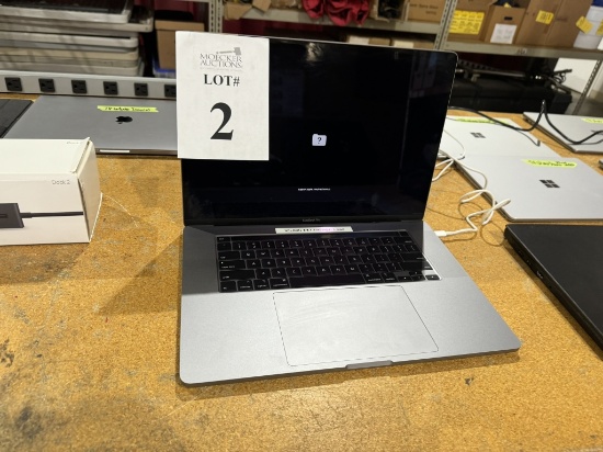 APPLE MACBOOK PRO 16" MODEL A2141