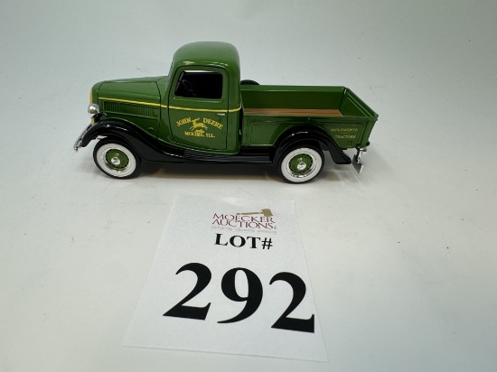 SPECCAST 1937 FORD JOHN DEERE PICK UP TRUCK