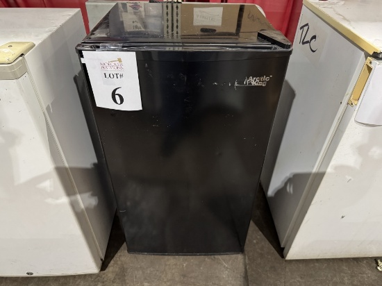 ARTIC KING MINI REFRIGERATOR MODEL AFRM033AEB