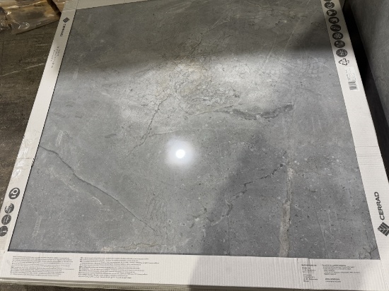 PALLET OF MASTERSTONE SILVER POLE =SQ FT 450
