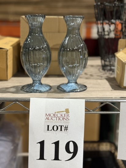 LOT CONSISTING OF BUD VASES (4) PCS