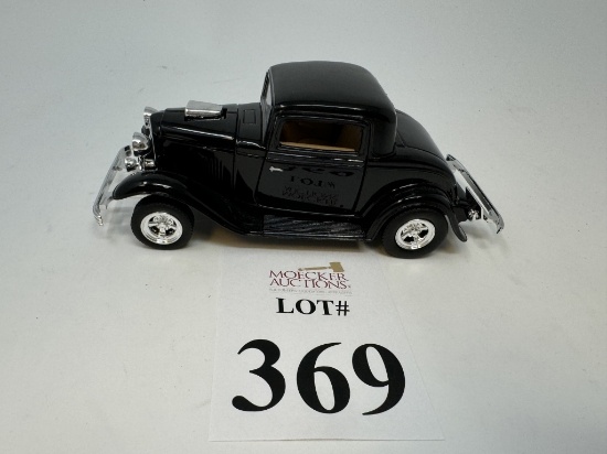 DIE CAST 1932 FORD COUPE