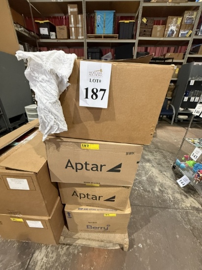 BOXES OF ASSORTED RAGS