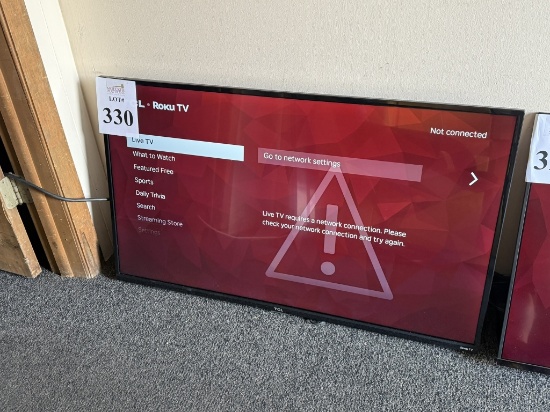 TCL 42" ROKU TV WITH REMOTE CONTROL
