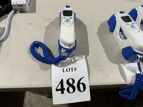 LUMENON EAR THERMOMETER INCLUDING BASE LCD DISPLAY