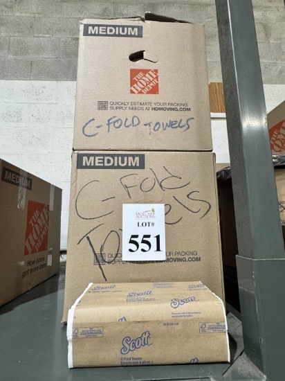 LOT CONSISTING OF C-FOLD TOWELS