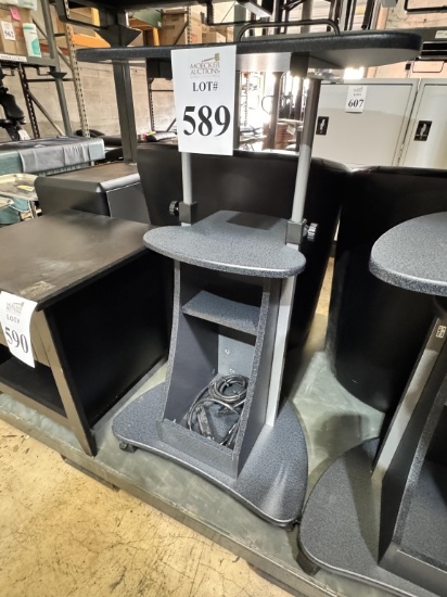 PORTABLE ADJUSTABLE LAPTOP STAND