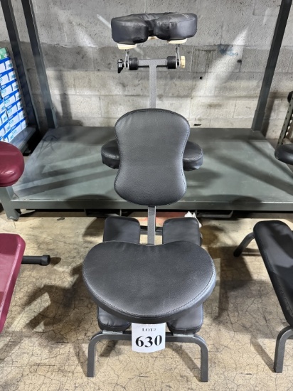 PORTABLE MASSAGE CHAIR