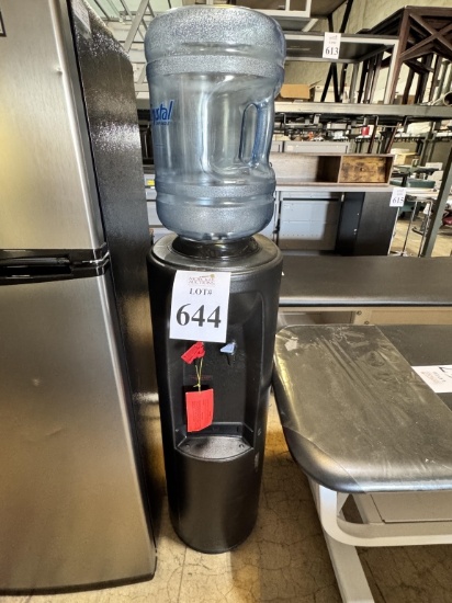 OASIS HOT/COLD WATER DISPENSER