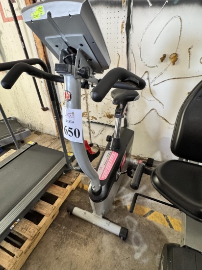 SCHWINN 126 UPRIGHT STATIONARY BIKE