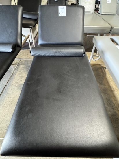 6' ADJUSTABLE PATIENT EXAM TREATMENT TABLE