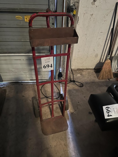 HAND TRUCK