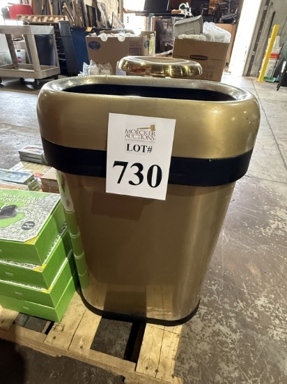 METAL GARBAGE CAN
