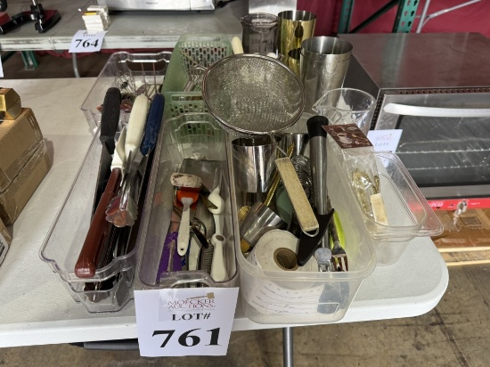 LOT CONSISTING OF ASSORTED UTENSIL & MIXING CUPS