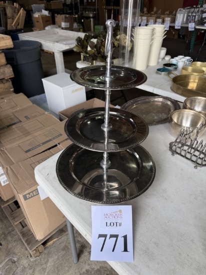 BEADED BUFFET SERVING STAND 3-TIER