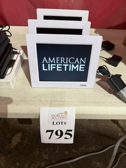 AMERICAN LIFETIME DIGITAL CALENDAR DAY CLOCKS