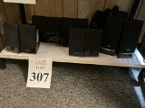 LOT CONSISTING OF ASSORTED COMPUTER SPEAKERS