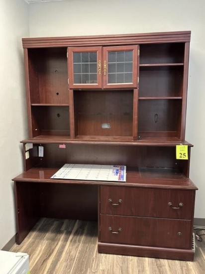 6' WOOD DESK WITH HUTCH