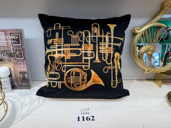 SELETTI TOILETPAPER TRUMPET CUSHION