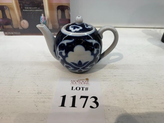 IKAT VINTAGE TEAPOT/BLEU BLANC VINTAGE TEAPOT