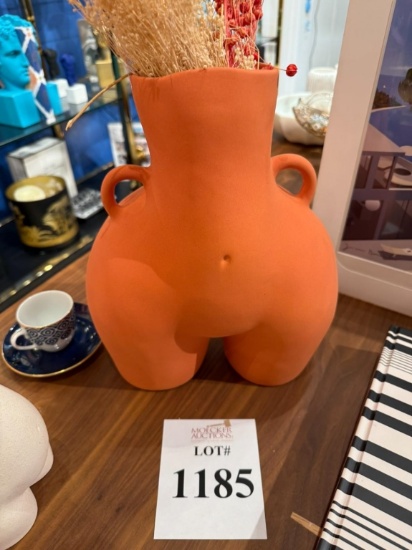 LOVE HANDLES VASE (TERRACOTTA)