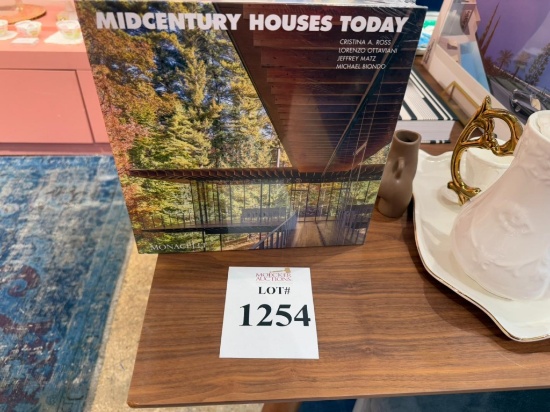 MIDCENTURY HOUSES TODAY BOOK