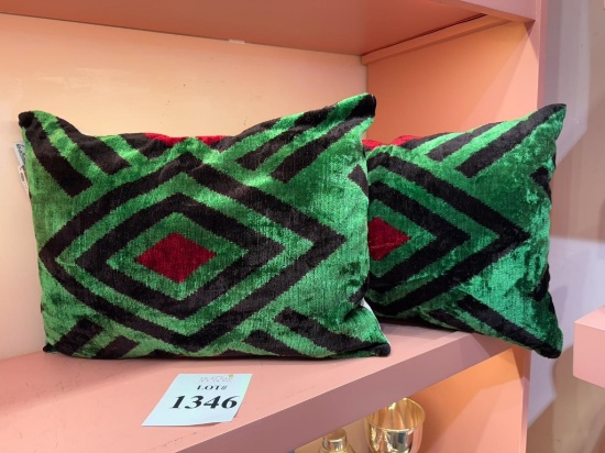 LES OTTOMAN VELVET CUSHION ONE SIDE