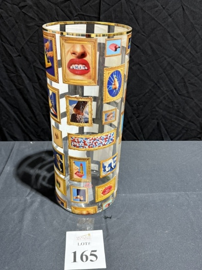 TOILETPAPER SELETTI VASE (WALLPAPER)
