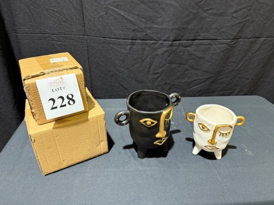 FANCY HOME COLLECTION VASE PLANTER FACE CERAMIC