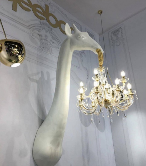 QEEBOO GIRAFFE IN LOVE WALL LAMP