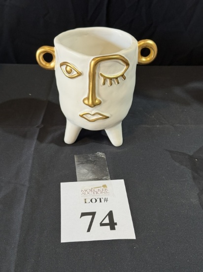 FANCY HOME COLLECTION CERAMIC VASE PLANTER