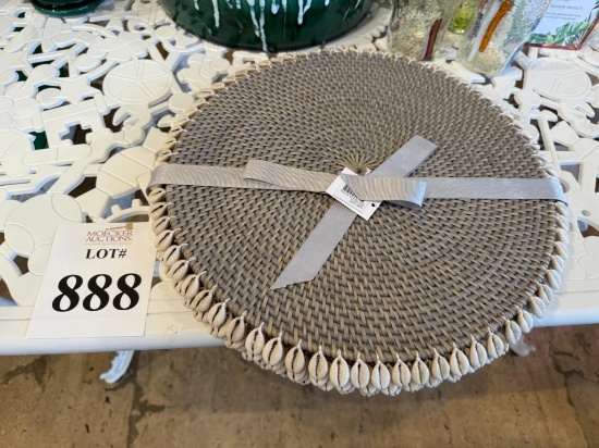 MODE LIVING SHELL PLACEMATS SET