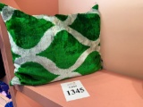 LES OTTOMAN VELVET CUSHION ONE SIDE