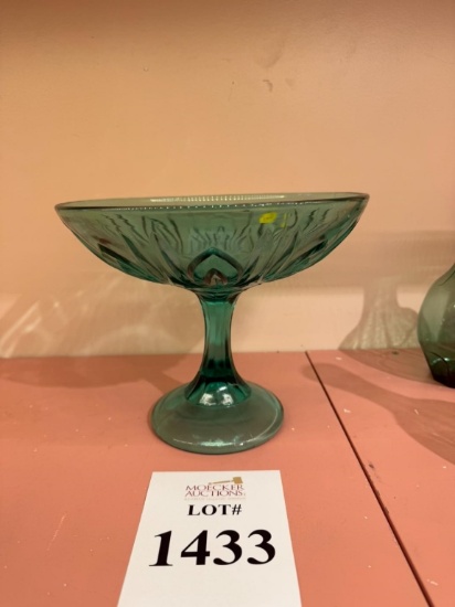 ALL'ORIGINE GLASS CLAKE SERVING STAND (GREEN)