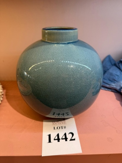 CERAMIC VASE (BLUE)