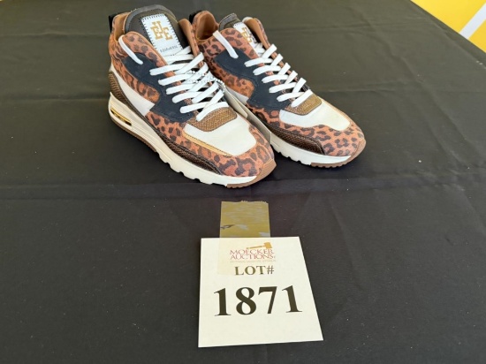 ESSEUTESSE BLUS LEO AIR SNEAKERS SIZE 5