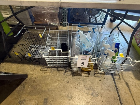 LOT CONSISTING OF ASSORTED RACKS
