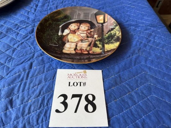 MJ HUMMEL COMMEMORATIVE PLATE