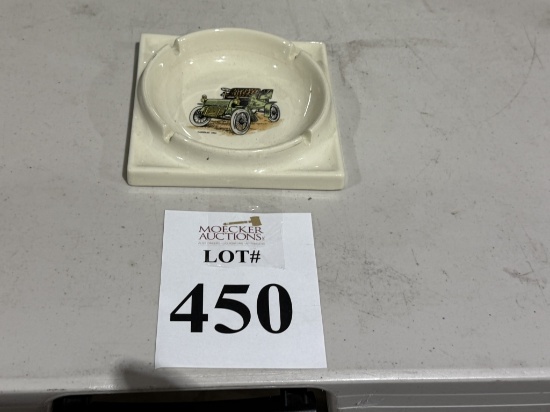VINTAGE CERAMIC ASHTRAY