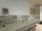 LOT CONSISTING OF ASSORTED GLASSWARE