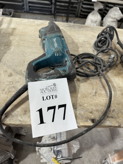 MAKITA HR2641 HAMMER DRILL