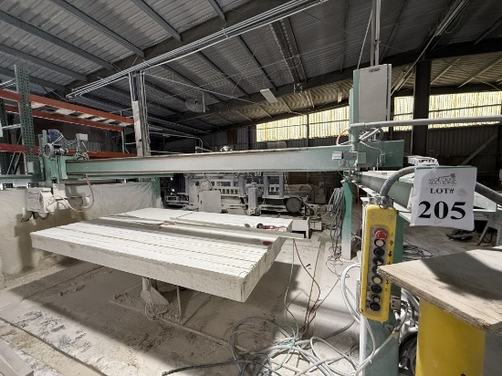 BRIDGE SAW FOR STONE WORK AND SIMILAR MACHINERY
