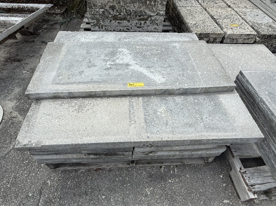 LOT CONSISTING OF ASSORTED SIZE SHELL STONE TILES