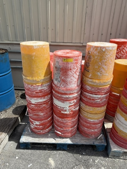 LOT CONSISTING OF USED 5 GALLON BUCKET