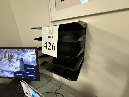 WALL MOUNTED ORGANIZER